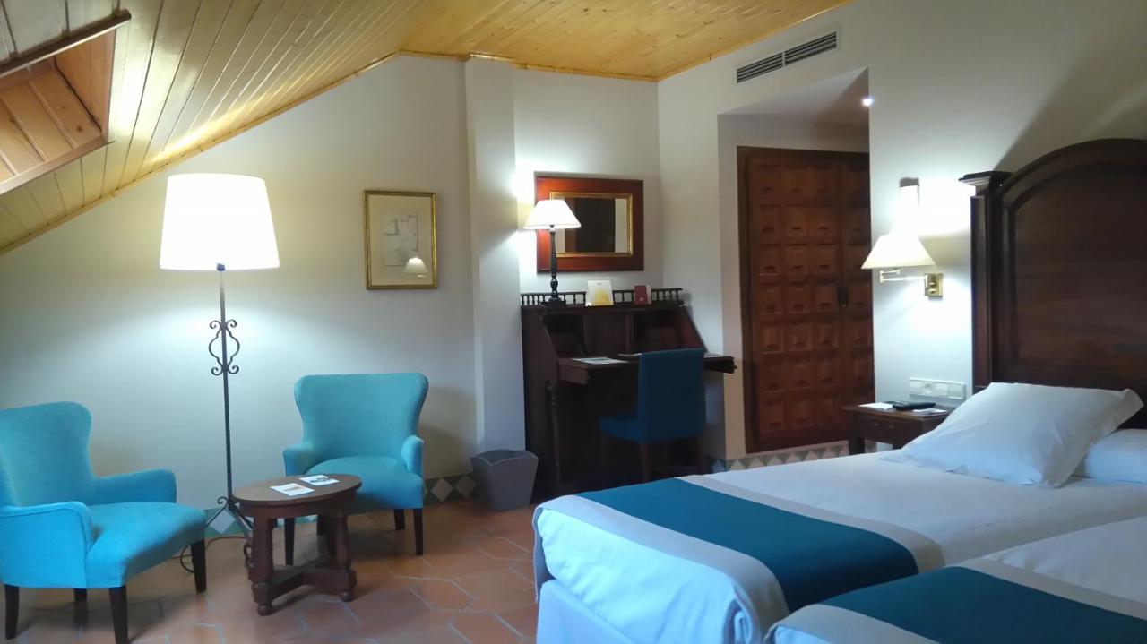Parador De Alcañiz Exteriör bild