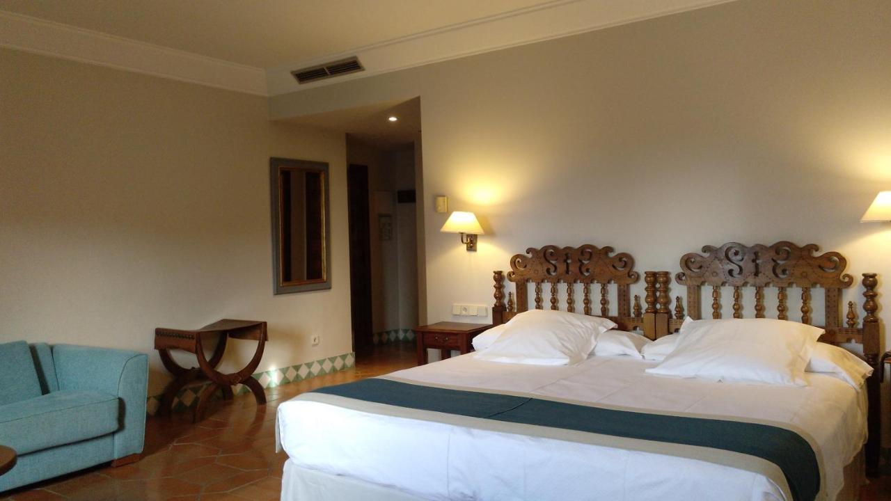 Parador De Alcañiz Exteriör bild