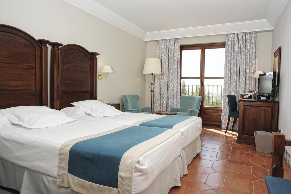 Parador De Alcañiz Exteriör bild