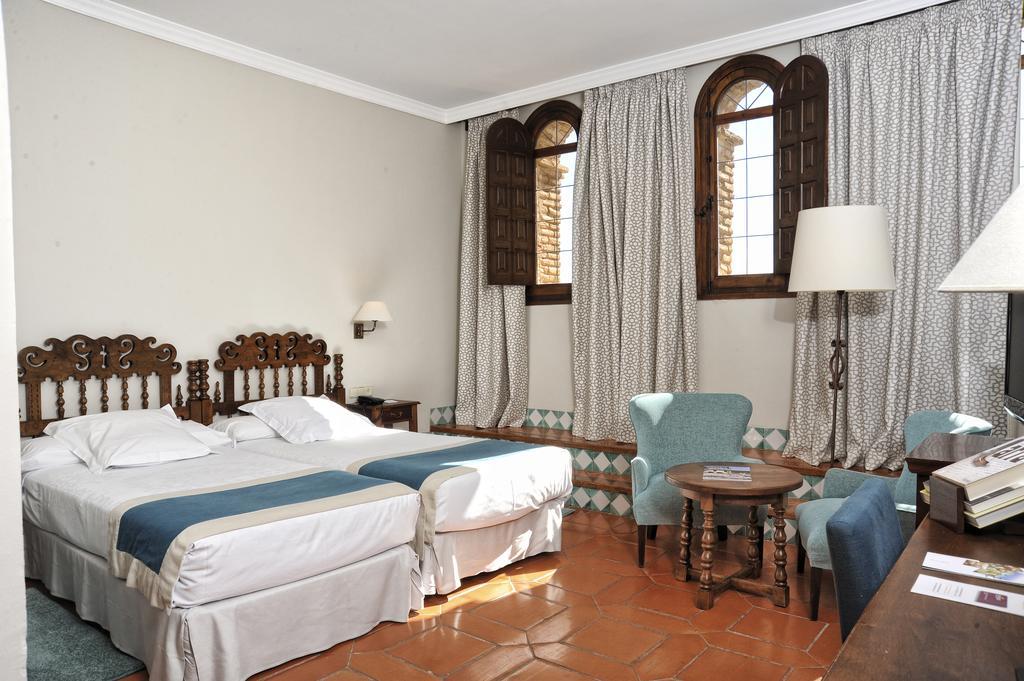 Parador De Alcañiz Exteriör bild