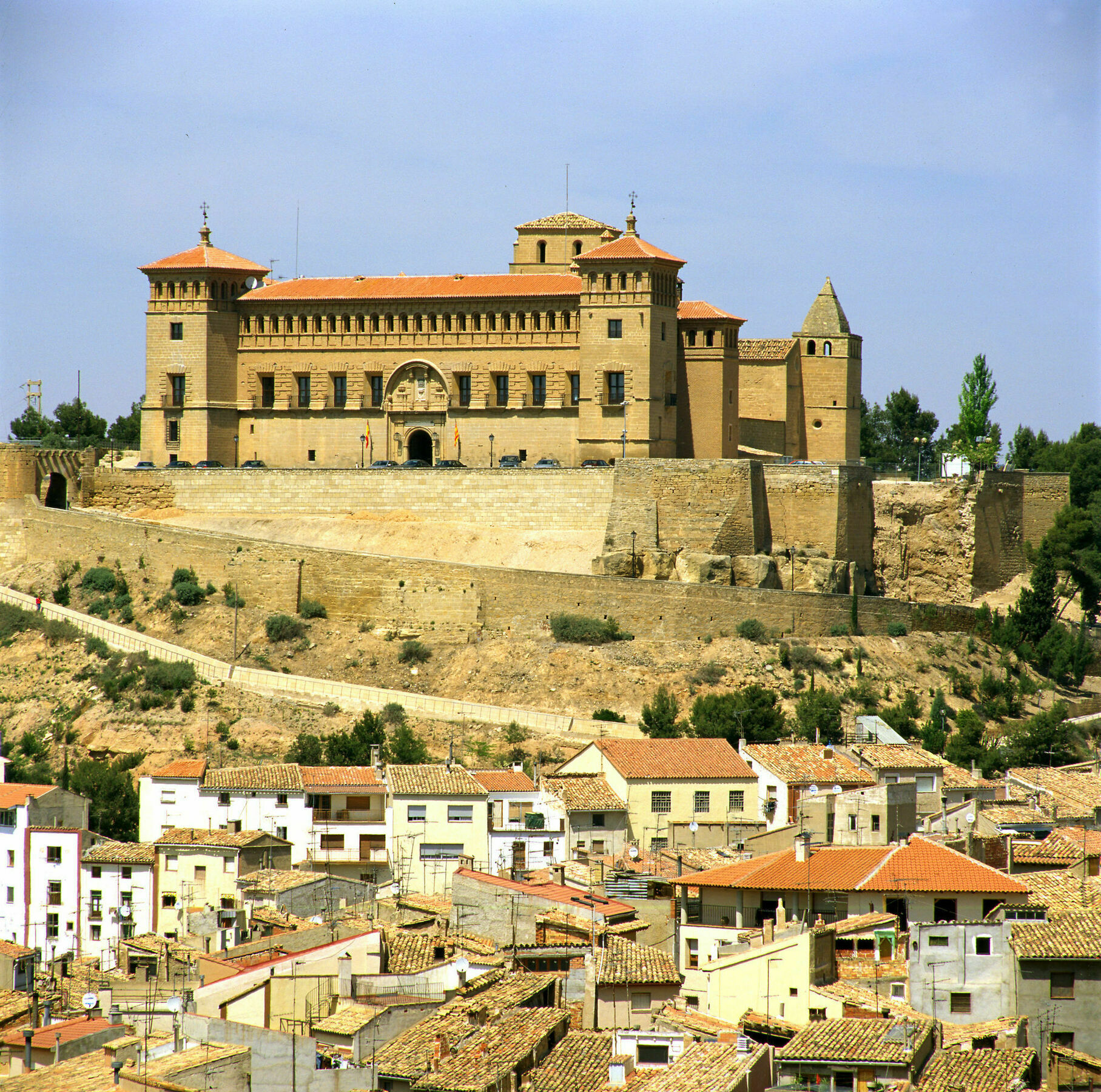 Parador De Alcañiz Exteriör bild