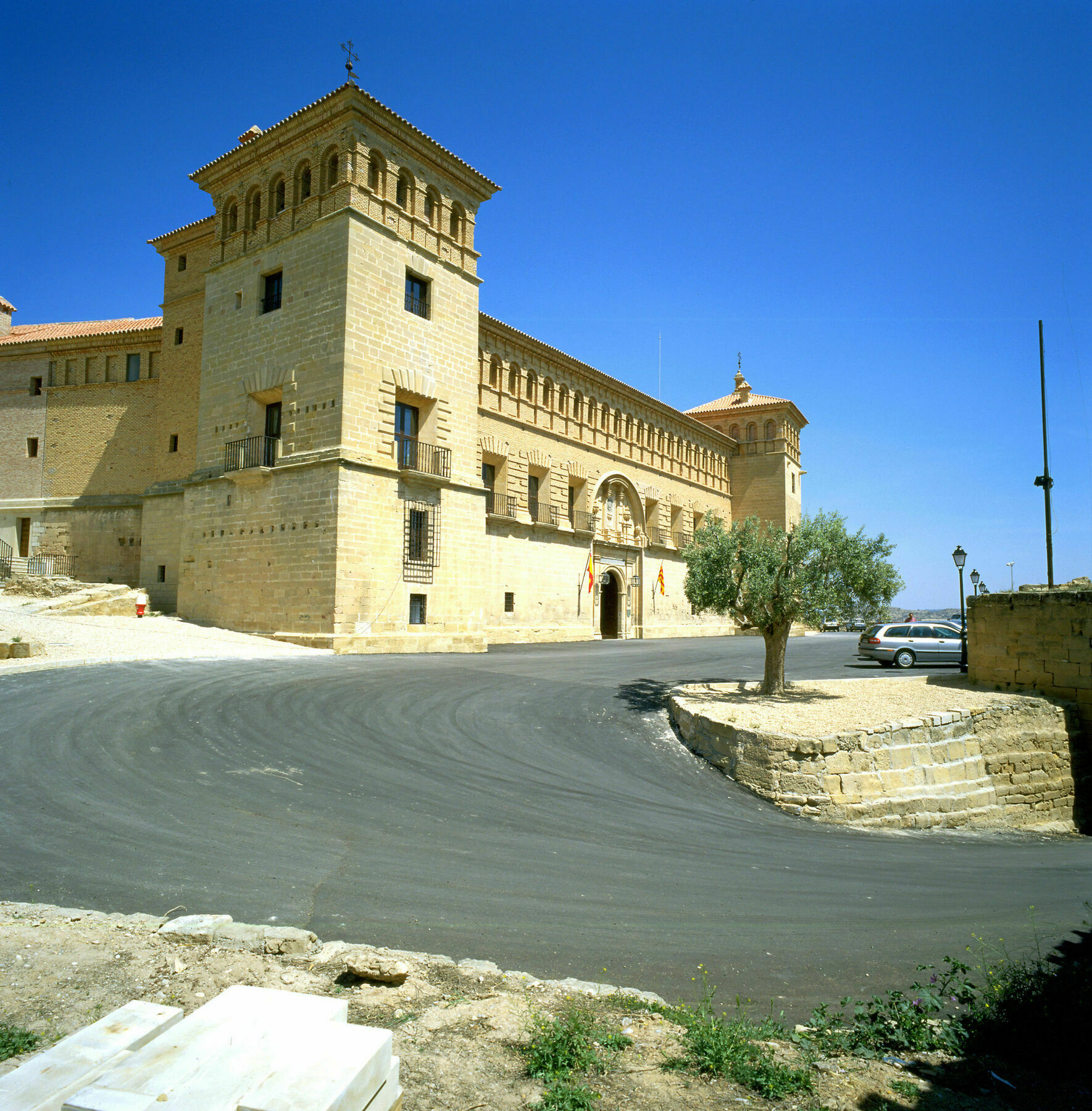 Parador De Alcañiz Exteriör bild